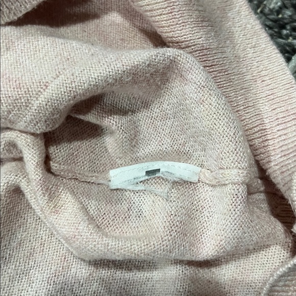 Abercrombie & Fitch | Pink Lightweight Cardigan - Picture 7 of 10